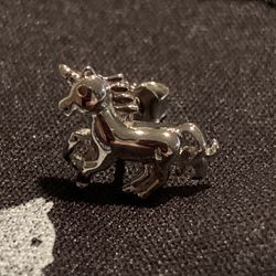 Silvercute Unicorn Stud Earrings