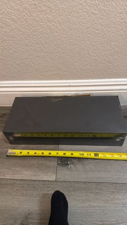 Floating shelves