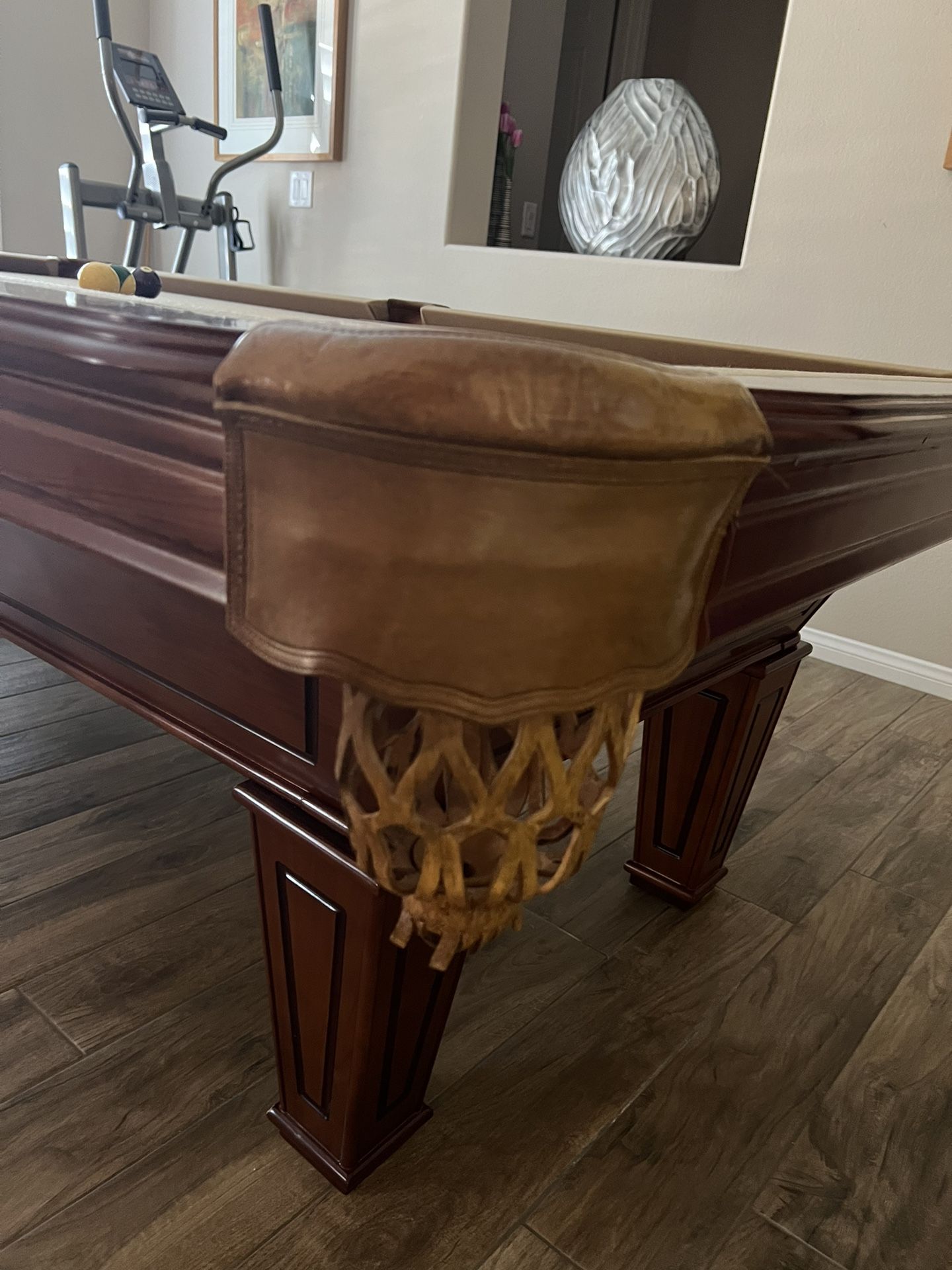 Pool Table, 3 Cues, Rack And Balls for Sale in Las Vegas, NV OfferUp