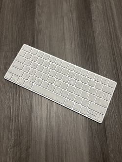Apple Magic Wireless Keyboard