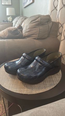 Dansko Professional Clogs Navy Patent