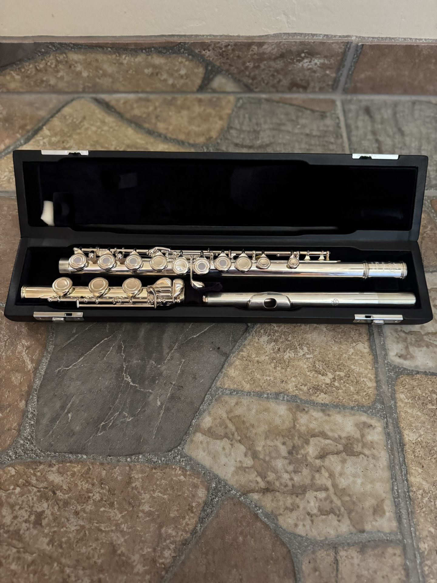 Like-New Di Zhao Intermediate Open-Hole Flute – $1,100 OBO | Will Ship!