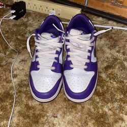 Purple Nike Dunks 