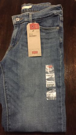 711 Levi’s