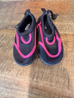 Wilcor Toddler Water Shoes size 6 t