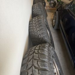 37x13.50x20 Ford Wheels And Tires