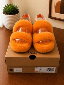 UGG Fluffy Oh Yeah Orange Kid's Slides/Slippers Size 5