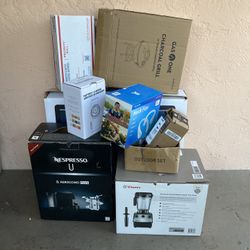 FREE BOXES - No Holds - FIRST COME FIRST SERVED For Moving / Storage