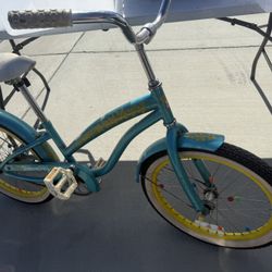 Diamondback Girls Bike 