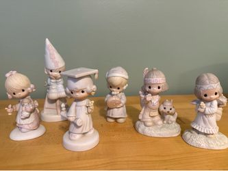 Precious Moments Figurines