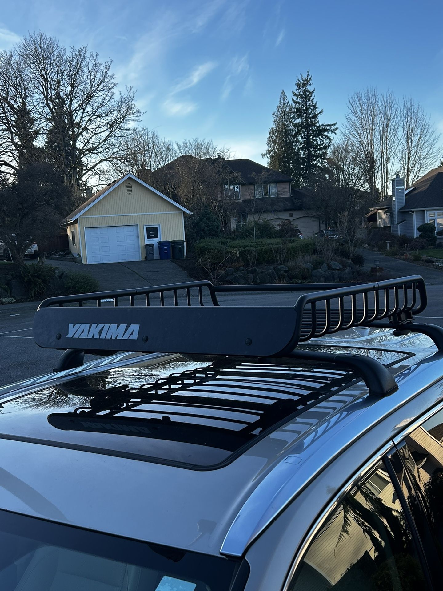 Yakima LoadWarrior Roof Rack Cargo Basket