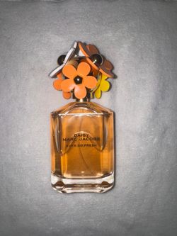 Daisy M J
