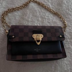 Louis Vuitton Crossbody 