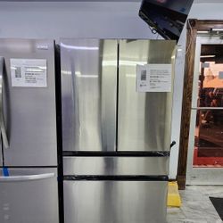 NEW SMART  SAMSUNG  4 DOOR  REFRIGERATOR  WITH ICE AND WATER DISPENSER 1 YEAR WARRANTY/ 1 AÑO DE GARANTIA  POR ESCRITO 