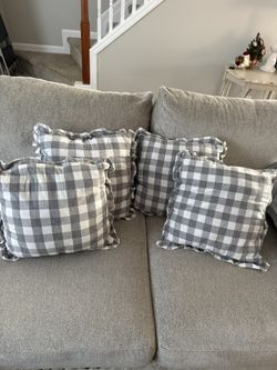 Throw Pillows
