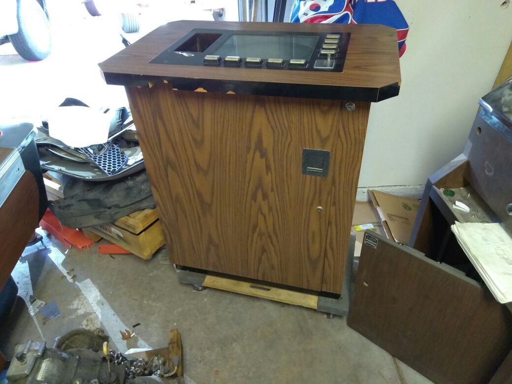 Bar style video poker machine for Sale in Las Vegas, NV OfferUp