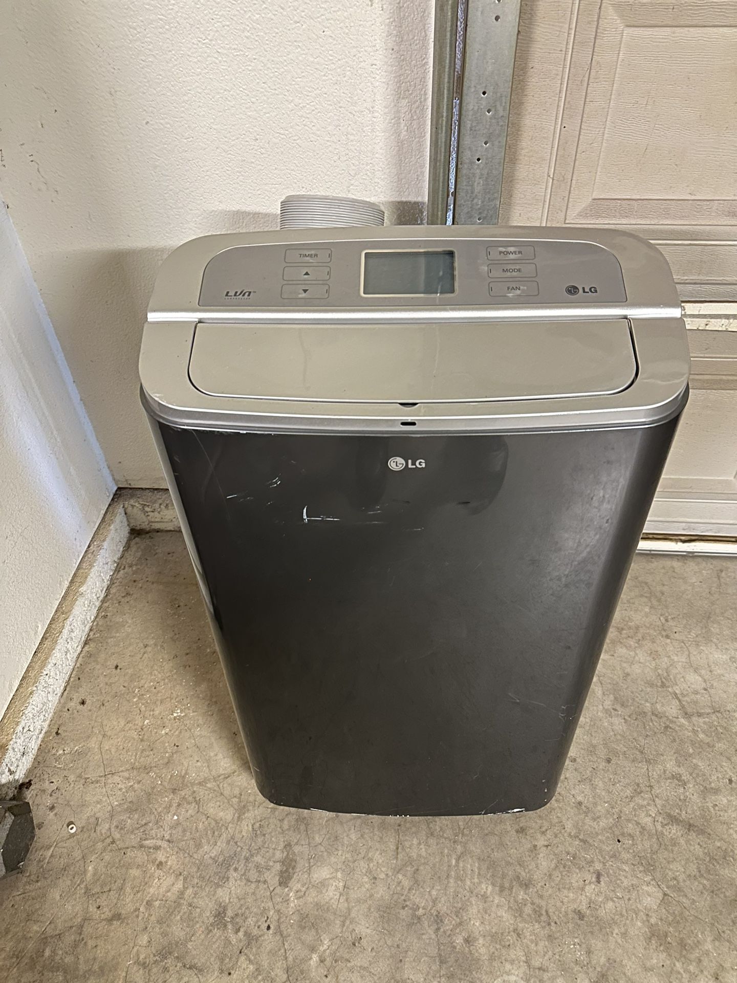 LG  Ac Condenser 