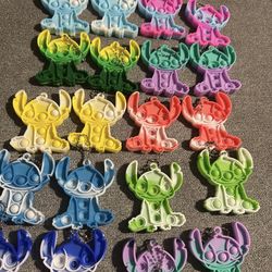 Stitch keychain party supplies