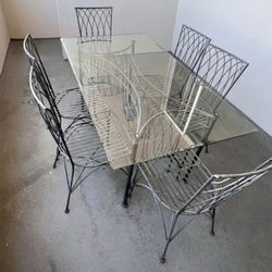 Clear Glass Table And Chairs 
