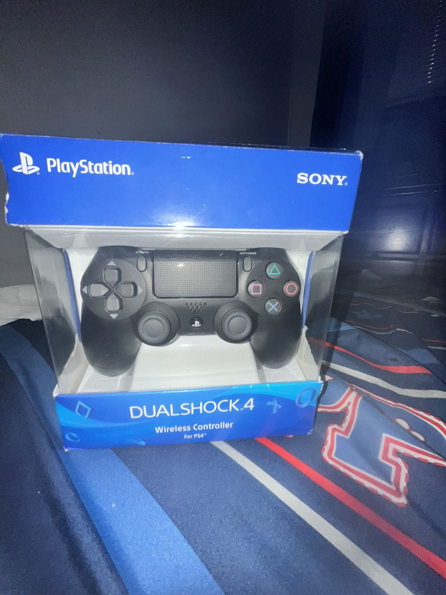 PS4 Controller