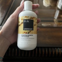 IGK Legendary Hydrating Shampoo 236ml