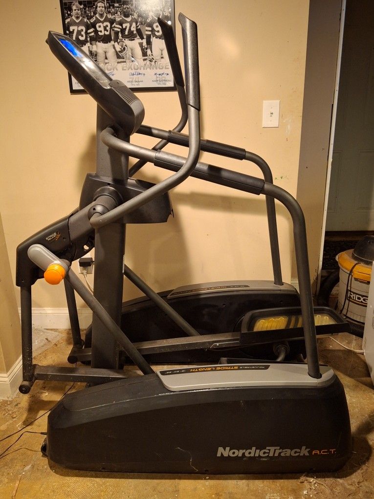 NordicTrack A.C.T. Elliptical