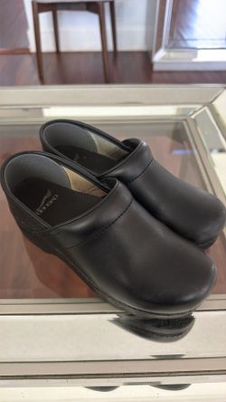 Dansko Women Shoes