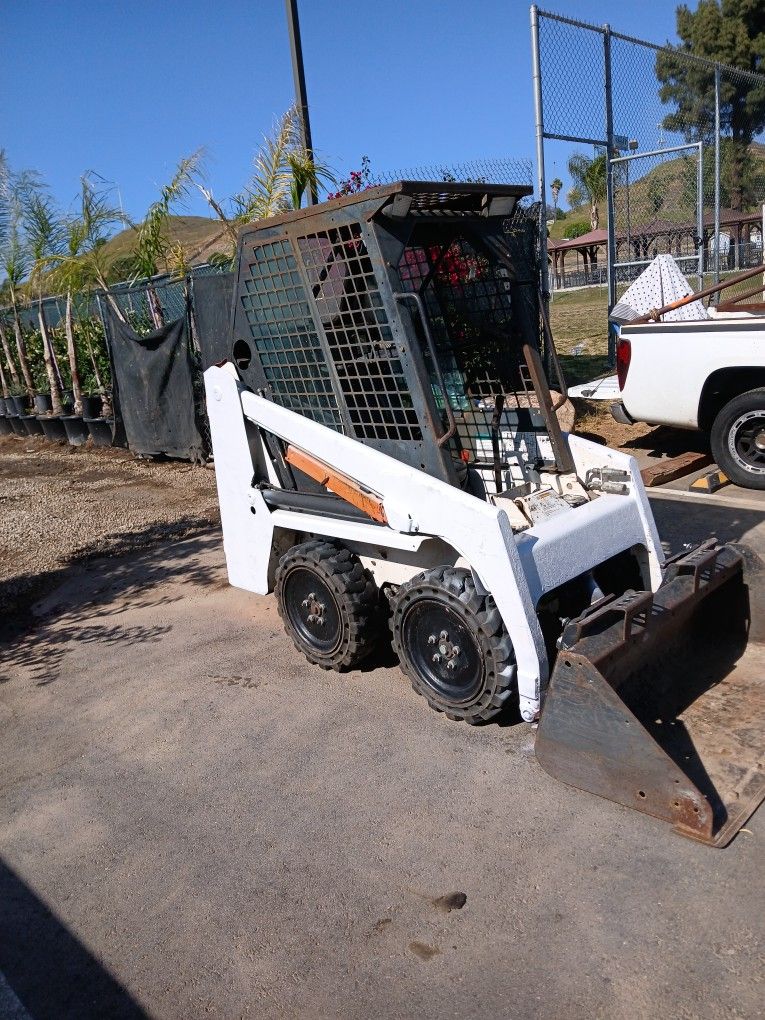 Mini Skidsteer