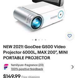Goodee Projector
