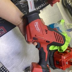Milwaukee M18 26-25-20 Hackzall 
