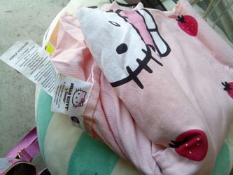 Hello Kitty bed sheets