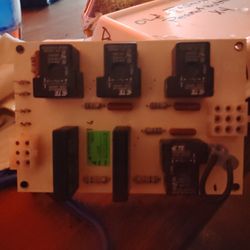Relay Board