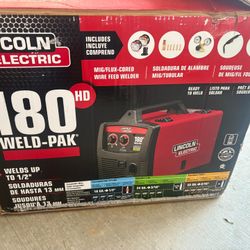 Lincoln Weld-Pak 180 Amp MIG Flux-Core Wire Feed Welder, 230V, Aluminum Welder with Spool Gun sold separately 