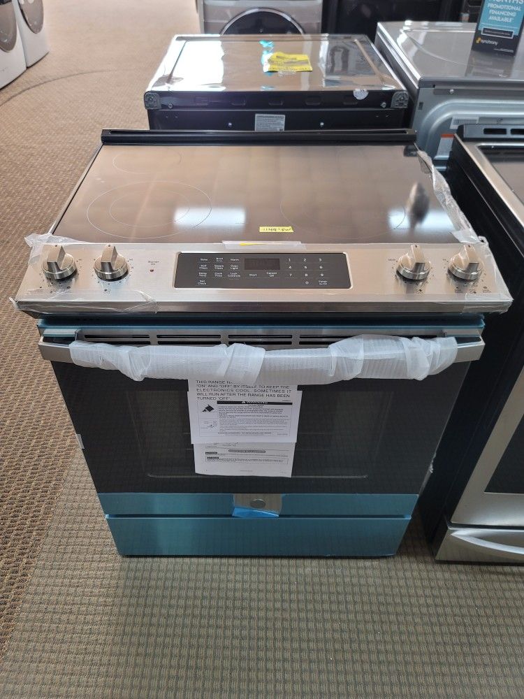 NEW electric GE slidein stove available for cash or only 39 down with