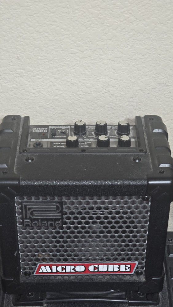 Roland MICRO Cube