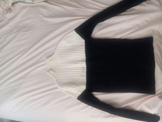 Sweater bebe, size Medium