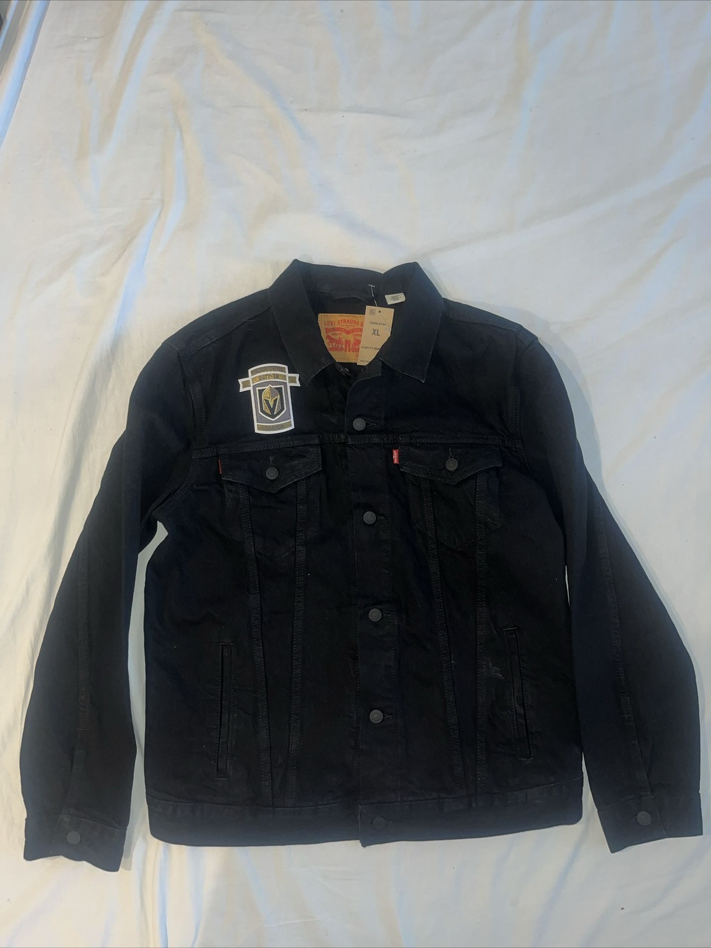Rare Levi’s Golden Knights Denim Jacket XL NWT 2017 Stanley Cup Final Inaugural
