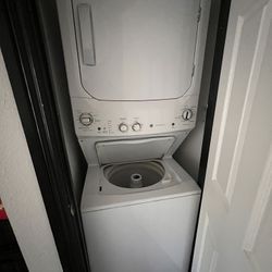 GE Electric Dryer And Washer 