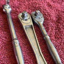 Snap On 1/4 Ratchets And Breaker Bar 