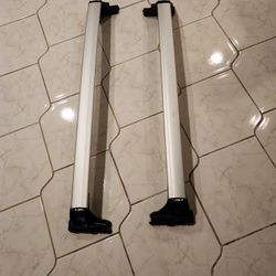 Roof Racks For A Genesis GV70 