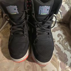 Shoes Nike Air Used 9.5  No Box