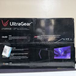 LG UltraGear 27GR95QE-B 27" QHD OLED Gaming Monitor