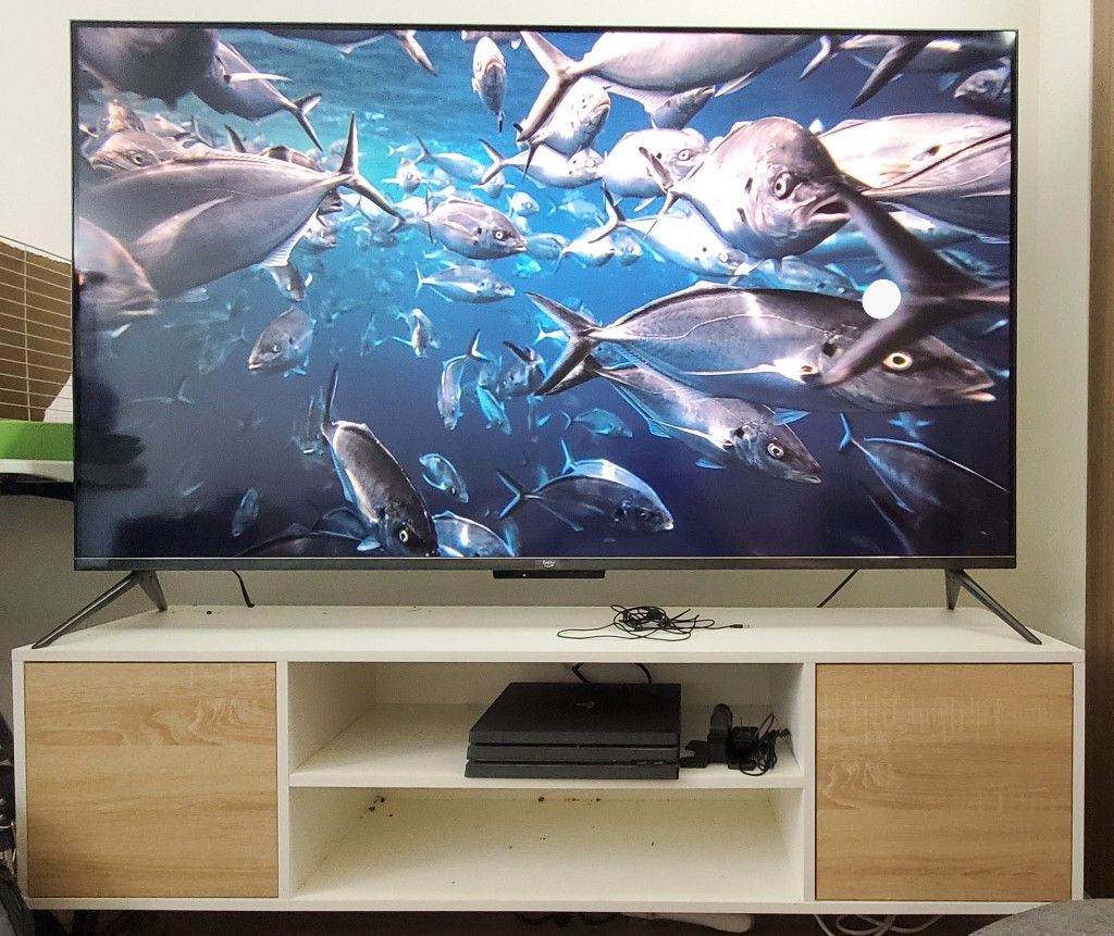 65in Amazon Fire TV And Stand
