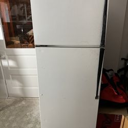 Regrigerator