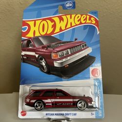 Hot Wheel Nissan Maxima Drift Car 
