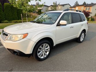 2012 Subaru Forrester low miles