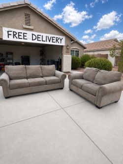 Free Delivery Couch Set