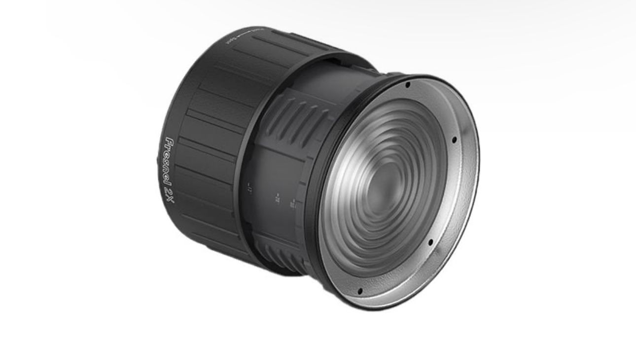 Aperture Fresnel Light