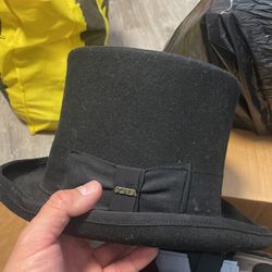 Scala Classics Top Hat