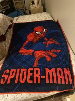 Spider-Man Kids 4.5lb Weighted Blanket